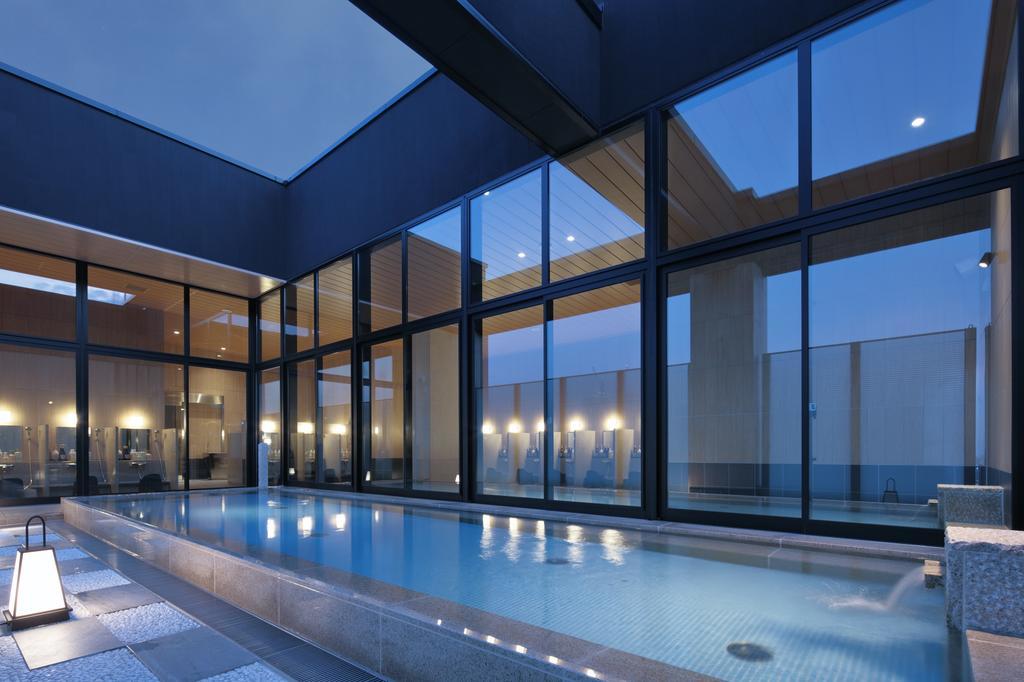 Candeo Hotels Osaka Namba מראה חיצוני תמונה